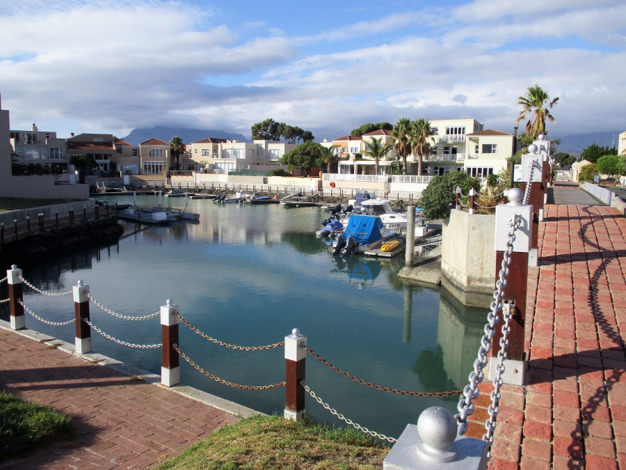 3 Bedroom Property for Sale in Harbour Island Western Cape